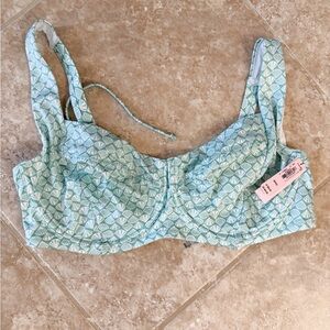 Victoria’s Secret Teal and White Seashell Bikini Top - 38DDD